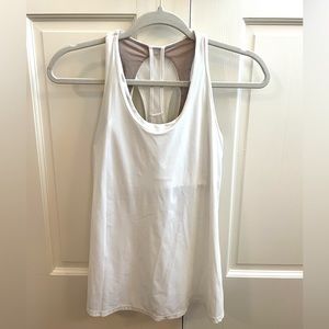 White lululemon tank top with built in sports bra!